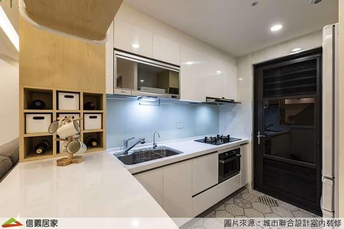 白色廚房室內裝潢設計，包括流理台裝潢圖片