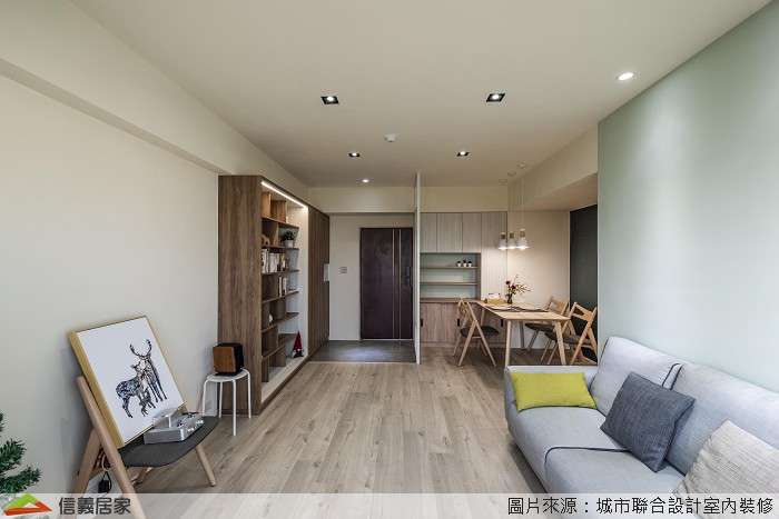 白色客廳,白色餐廳室內裝潢設計，包括沙發、吊燈、餐桌、餐椅、展示櫃、隔屏裝潢圖片