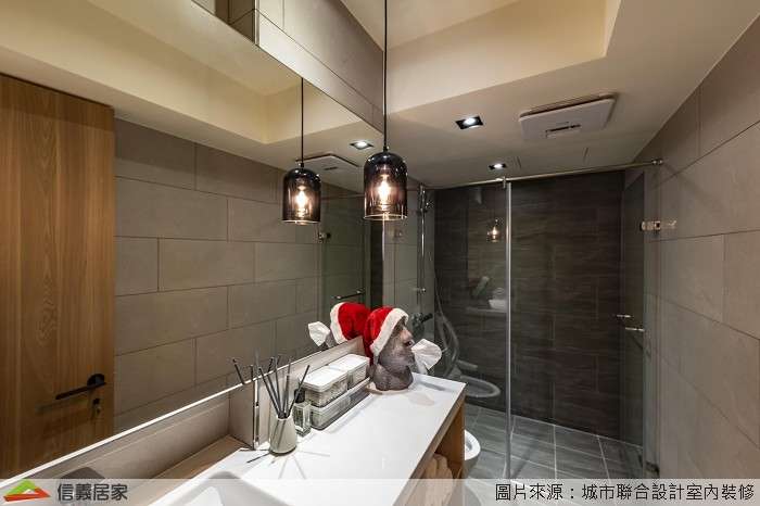 灰色浴室,灰色乾濕分離室內裝潢設計，包括收納櫃、吊燈、矮櫃、馬桶裝潢圖片